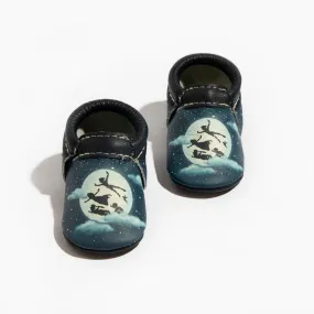 Flight to Neverland City Baby Shoe